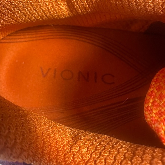 Vionic Women's Purple and Orange Athletic Lace-up Comfort walking shoes  Size 8 - Picture 8 of 8